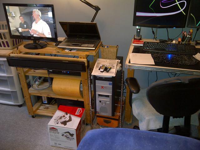 North Vancouver 2-20120502-00070